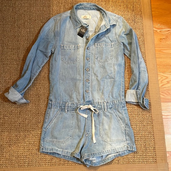 Hollister Pants - NWT Denim Romper Hollister Small
